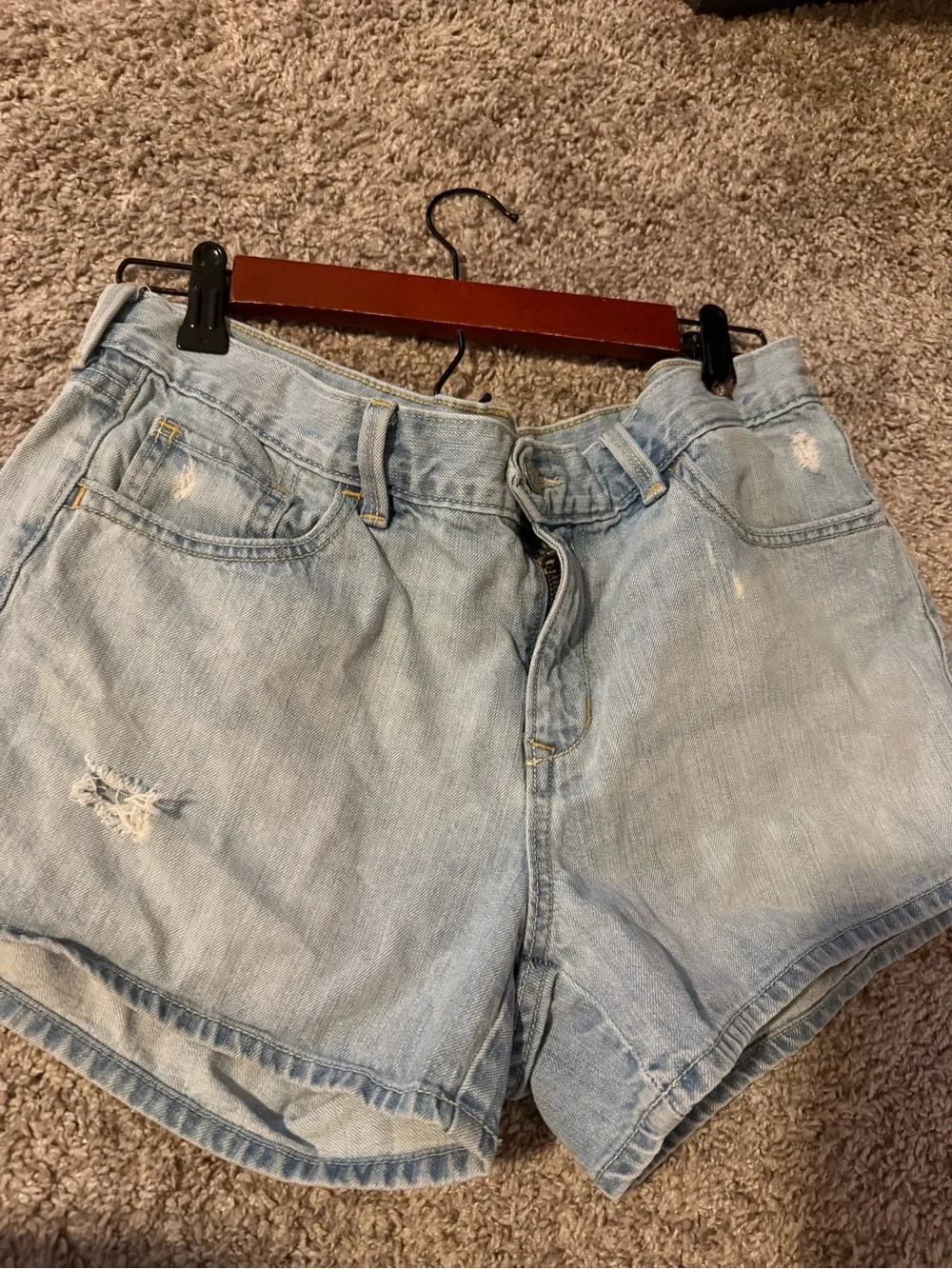 Old Navy Light wash women’s cotton Denim Shorts 12
